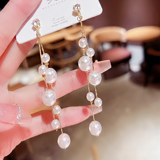 Slay Pearl Earrings