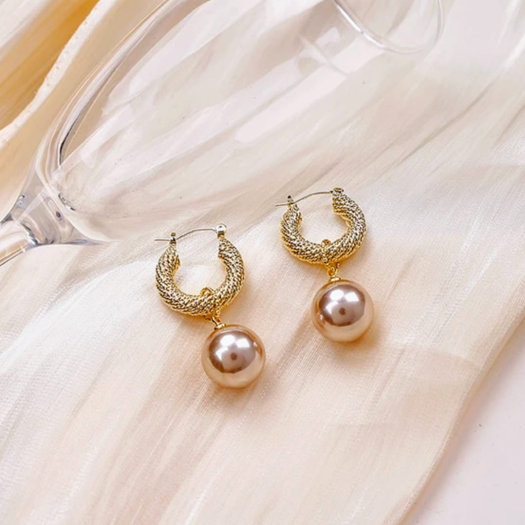 Pearlfect Drop Pearl Earrings
