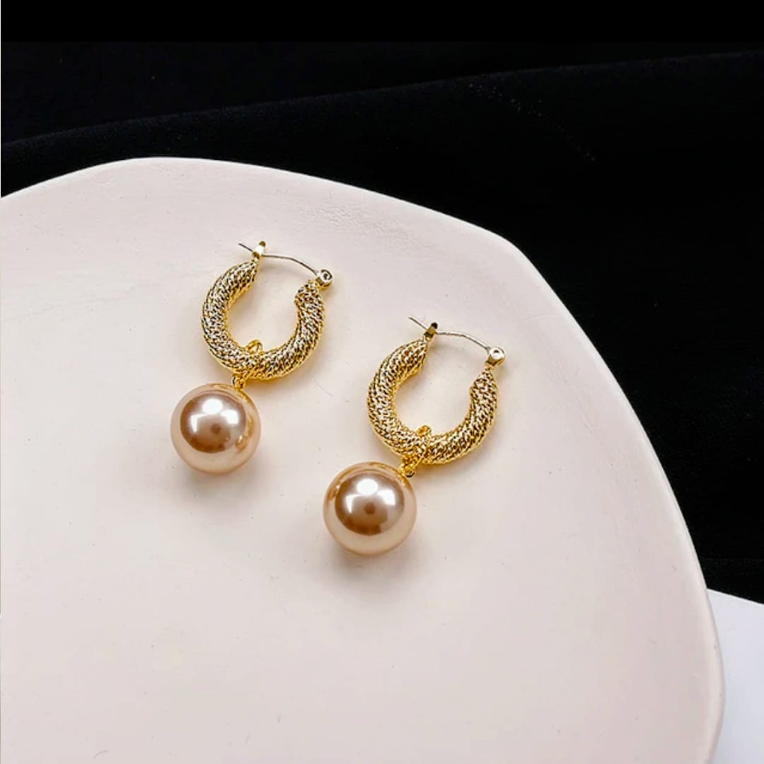 Pearlfect Drop Pearl Earrings